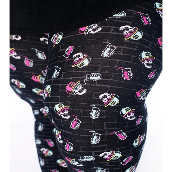 Sweetlegs - Picture 5 of 9